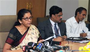 Nirmala Sitharaman making a statement on WTO, in New Delhi on November 13, 2014.