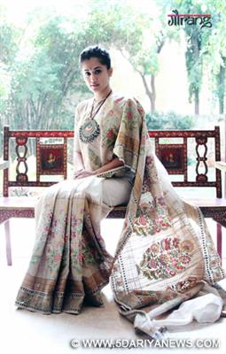 Designer Gaurang Khadi sari with paithani mugal design