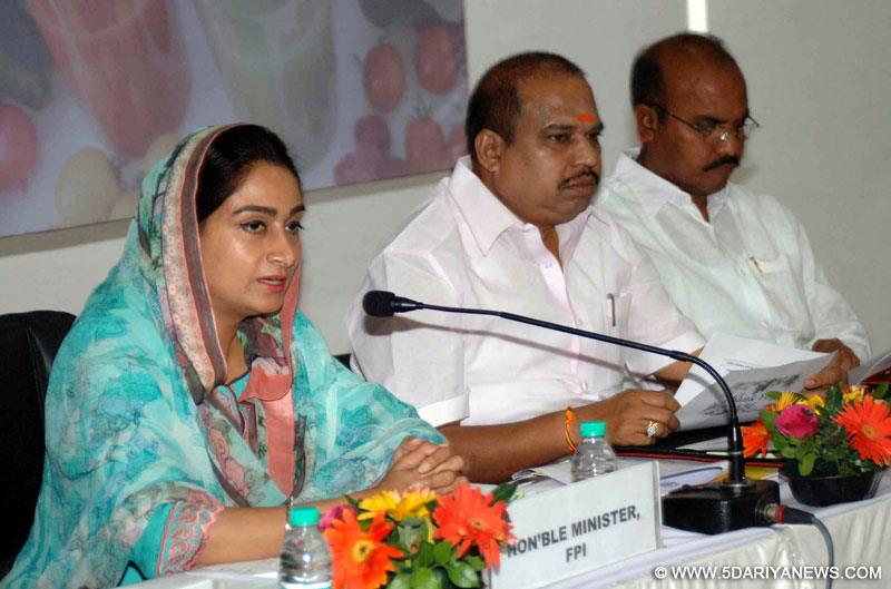  Harsimrat Kaur Badal chairing the first meeting of the reconstituted National Food Processing Development Council (NFPDC), in New Delhi on November 19, 2014.