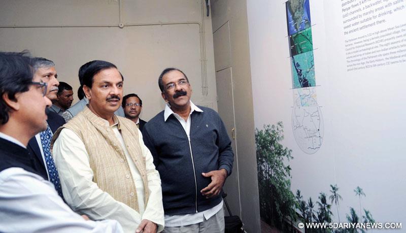 Dr. Mahesh Sharma going around after inaugurating an exhibition Unearthing PATTANAM: Histories, Cultures, Crossings, in New Delhi 