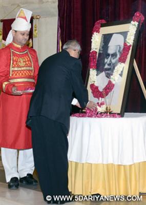Pranab Mukherjee paying homage at the portrait of the former President, Late Dr. Rajendra Prasad on the occasion of his 130th birth anniversary, in New Delhi 