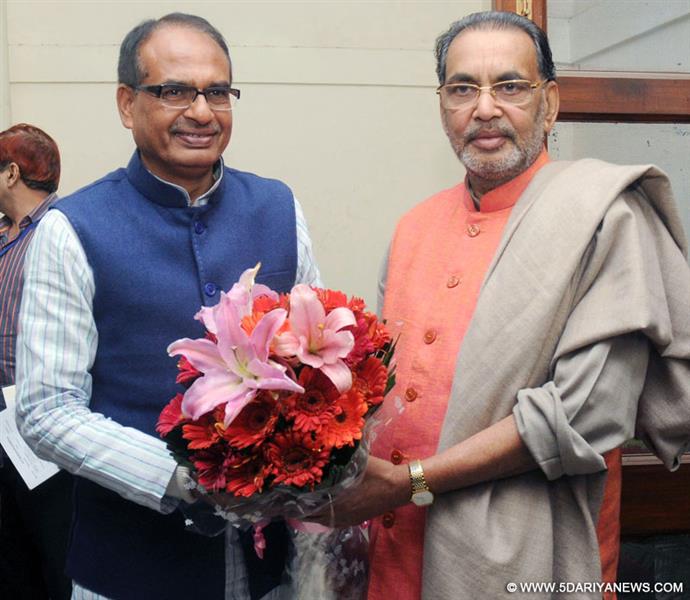 Shivraj Singh Chouhan calling on the Union Minister for Agriculture, Radha Mohan Singh, in New Delhi on January 14, 2015. 
