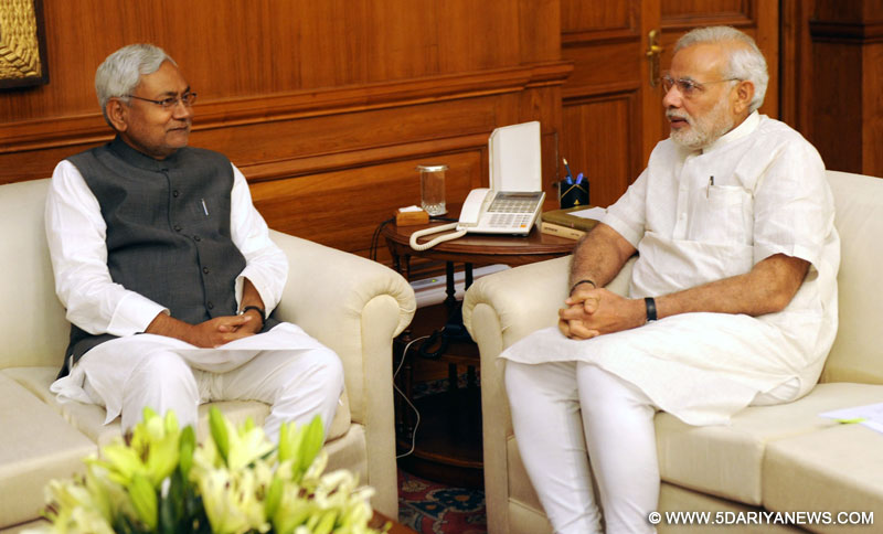 The Chief Minister of Bihar, Nitish Kumar calling on the Prime Minister,  Narendra Modi, in New Delhi on March 26, 2015.
