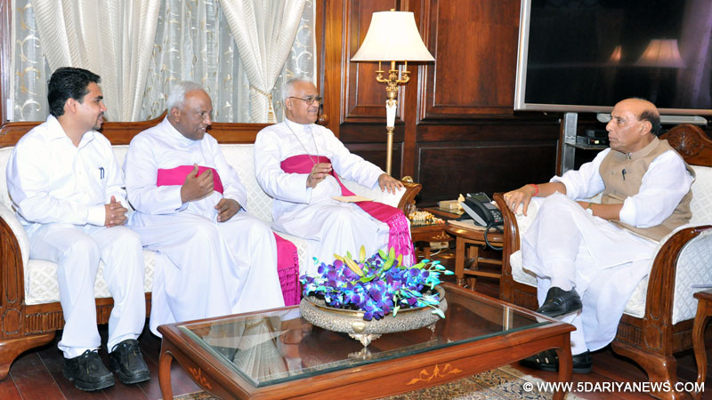 A delegation from Catholic Bishops’ Conference of India (CBCI) led by Archbishop of Agra & Secretary General of CBCI, Shri Albert D’Souza calling on the Union Home Minister, Rajnath Singh, in New Delhi on April 13, 2015.