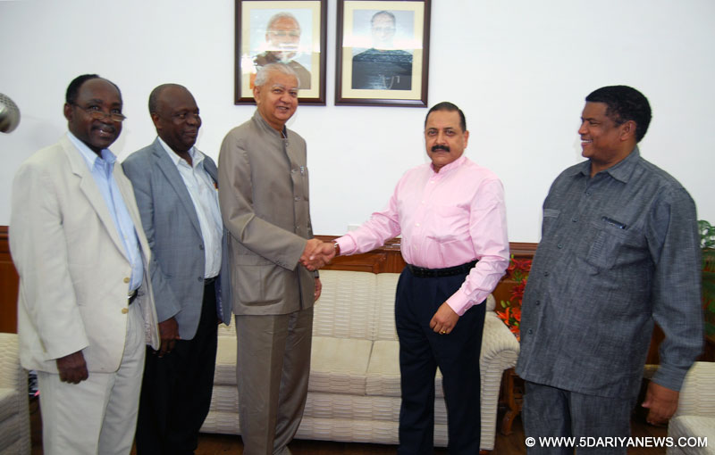 A delegation from the Republic of Tanzania led by Haroun Ali Suleiman calling on Jitendra Singh, in New Delhi on April 24, 2015.