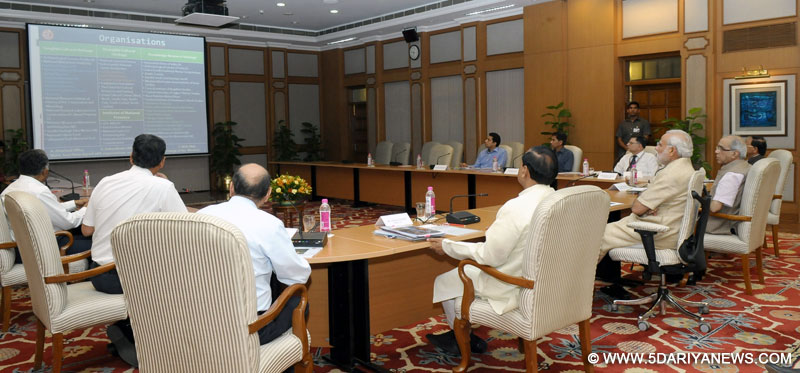 The Prime Minister, Narendra Modi reviewing the activities of the Ministry of Culture, in New Delhi on April 24, 2015. 
