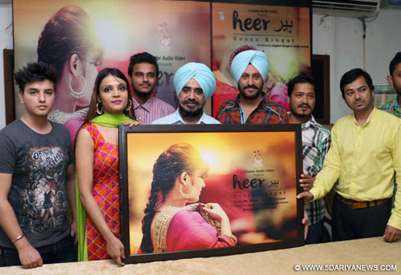 Henna Singal comes out with Music Single ‘Heer