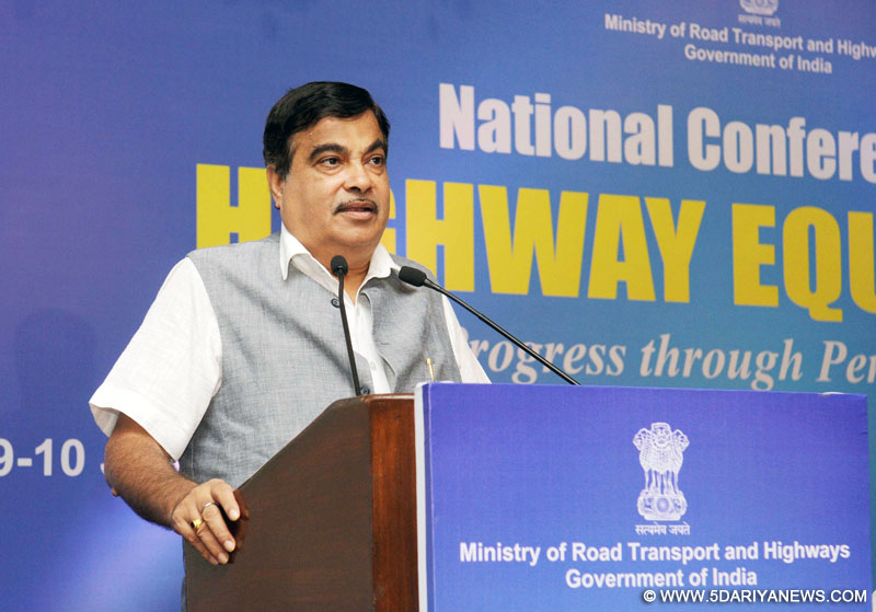 Nitin Gadkari addressing the National Conference on Highway Equipment, in New Delhi on July 09, 2015.