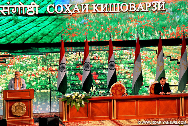 The Prime Minister, Narendra Modi addressing the gathering at the Workshop of Agriculture Cooperation, in Dushanbe, Tajikistan on July 13, 2015.