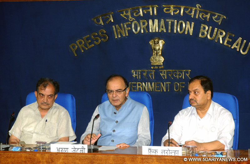 Arun Jaitley addressing a press conference on the deliberations of Governing Council of NITI Aayog under the chairmanship of the Prime Minister, Narendra Modi, in New Delhi on July 15, 2015.