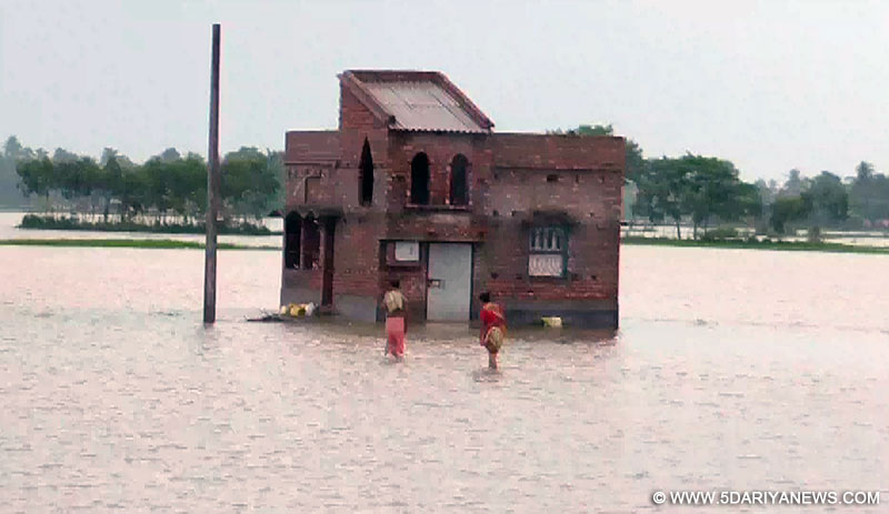 Haripal: A marooned house in Haripal of West Bengal
