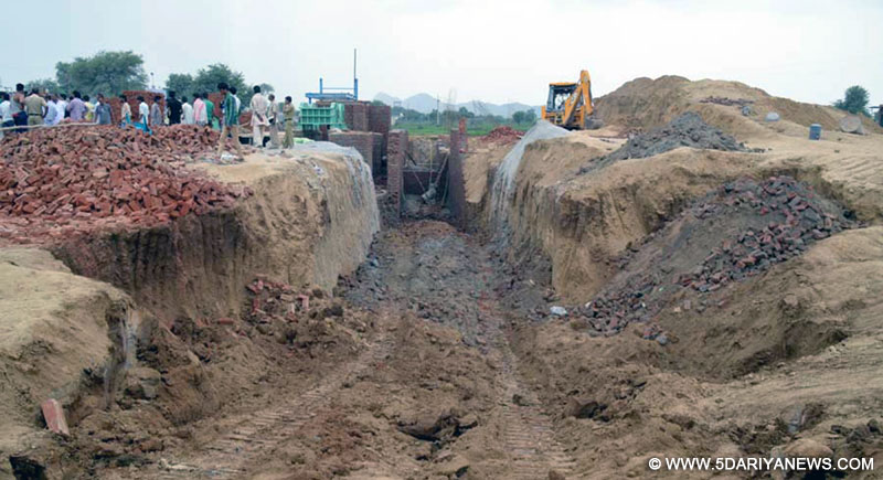 Narnaul: The site where a stone crusher collapsed in Dholera village of  Narnaul district on Aug 7, 2015. At least 10 people were killed and several others injured. 