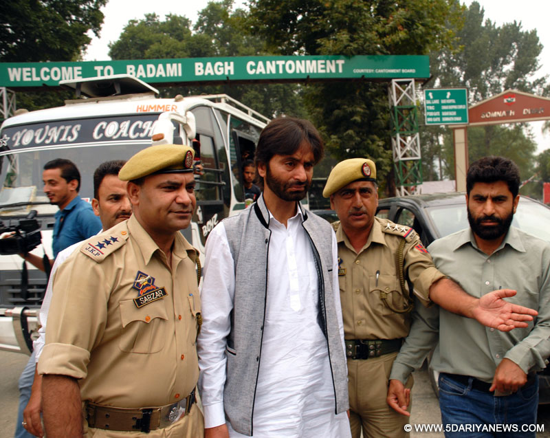 Srinagar: JKLF Chairman Mohammad Yasin Malik arrested in Srinagar on Aug 12, 2015. 