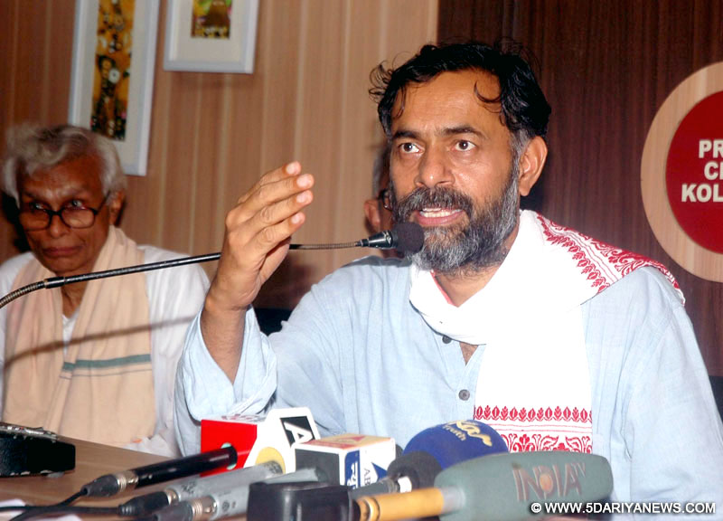 योगेंद्र यादव