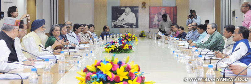The Chief Minister of Punjab, Shri Prakash Singh Badal chairing the Sub-Group of Chief Ministers on Skill Development meeting of NITI AYOG, in New Delhi on August 25, 2015. 