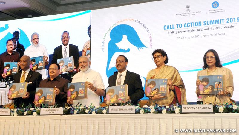 The Prime Minister,  Narendra Modi at the Global "Call to Action" Summit 2015, in New Delhi on August 27, 2015. The Union Minister for Health & Family Welfare, Shri J.P. Nadda and other dignitaries are also seen.