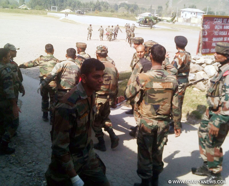 Pulwama: Injured being shifted to hospital after an IED blast at a army camp in south Kashmir