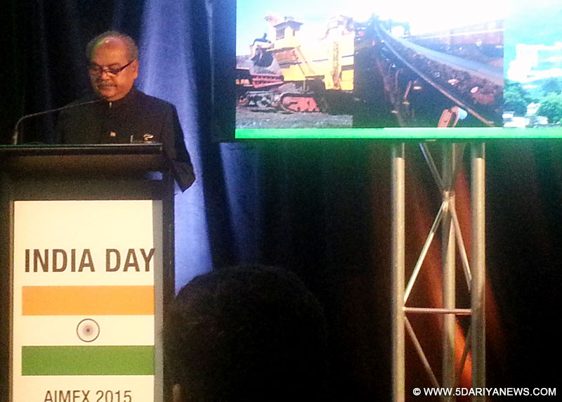 The Union Minister for Mines and Steel, Shri Narendra Singh Tomar delivering the inaugural address at the Indian pavilion at AIMEX-2015, in Sydney, Australia on September 01, 2015.