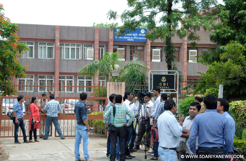 CBI registers six more FIRs in Vyapam case
