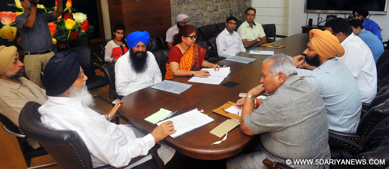 Punjab Chief Minister Mr. Parkash Singh Badal during a meeting of organizing committee to celebrate the 150th birth anniversary of great freedom fighter Lala Lajpat Rai at CMR on Thursday
