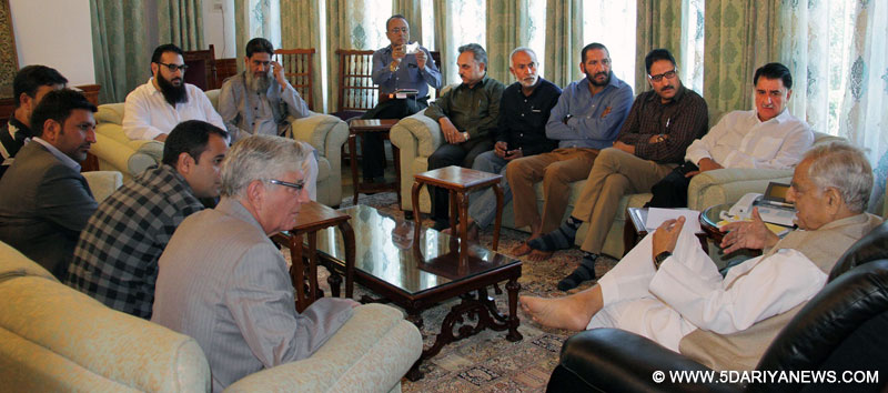 Delegation of Civil Society Forum Kashmir calls on Mufti Mohammad Sayeed