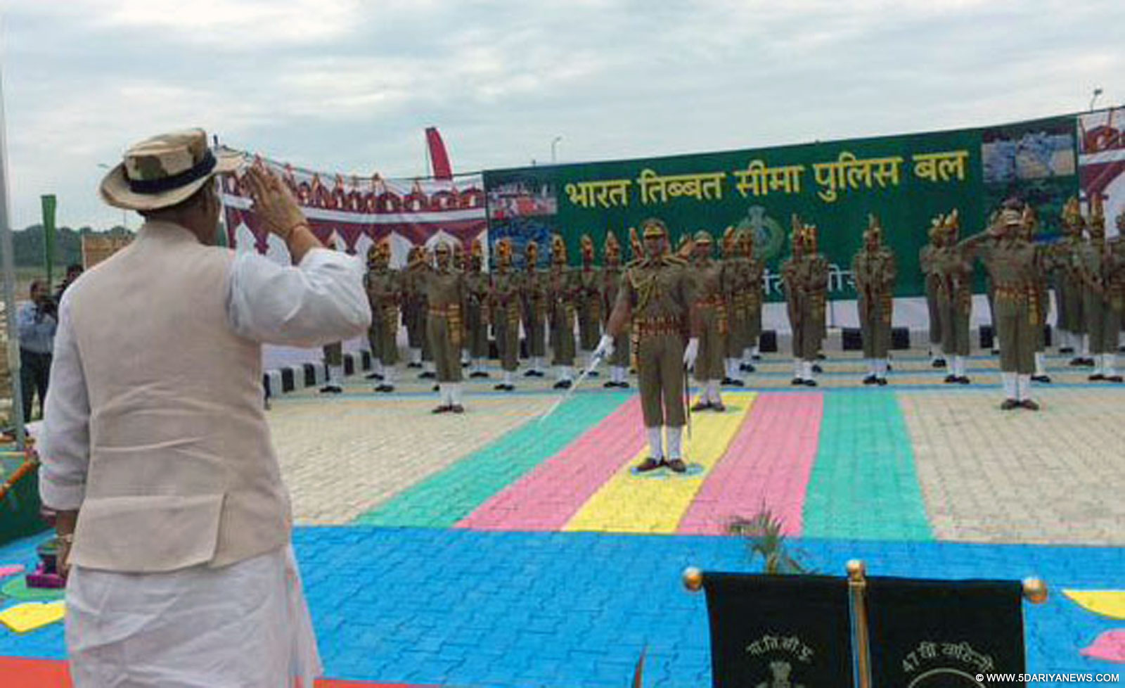 The Union Home Minister, Shri Rajnath Singh inspecting the Guard of Honour, at ITBP Camp, in Samba sector, Jammu and Kashmir on September 21, 2015.