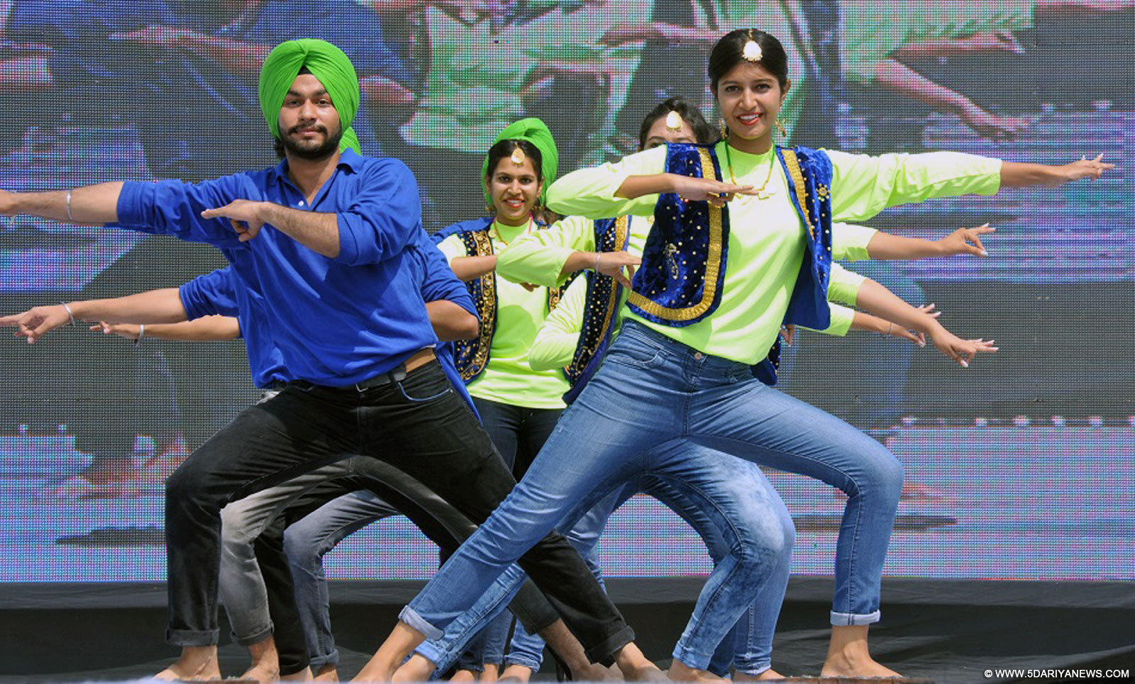 ਚੰਡੀਗੜ੍ਹ ਯੂਨੀਵਰਸਿਟੀ ਘੜੂੰਆਂ ਦੀ ਫਰੈਸ਼ਰ ਪਾਰਟੀ 