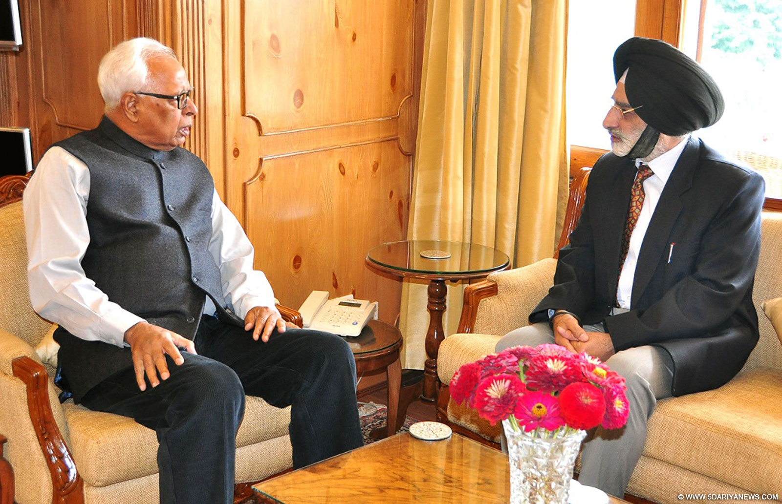 Director Sainik Welfare discusses ex-Servicemen issues with Governor