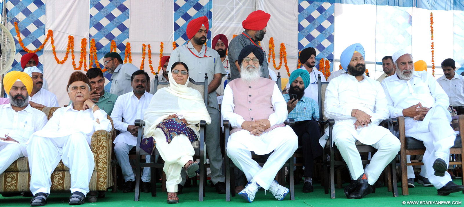 People Sans Administrative Experience Could Be Potently Dangerous For The Welfare Of The State- Parkash Singh Badal