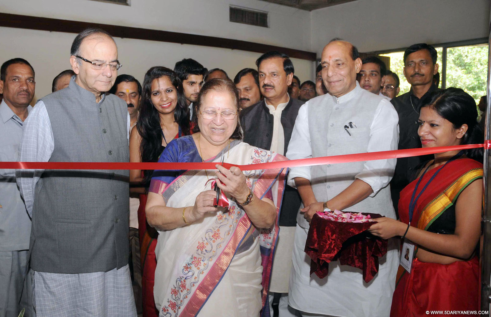 The Speaker, Lok Sabha, Smt. Sumitra Mahajan inaugurating the Birth Anniversary Celebrations of Pandit Deendayal Upadhyaya, in New Delhi on September 25, 2015. The Union Home Minister, Shri Rajnath Singh, the Union Minister for Finance, Corporate Affairs and Information & Broadcasting, Shri Arun Jaitley and the Minister of State for Culture (Independent Charge), Tourism (Independent Charge) and Civil Aviation, Dr. Mahesh Sharma are also seen.