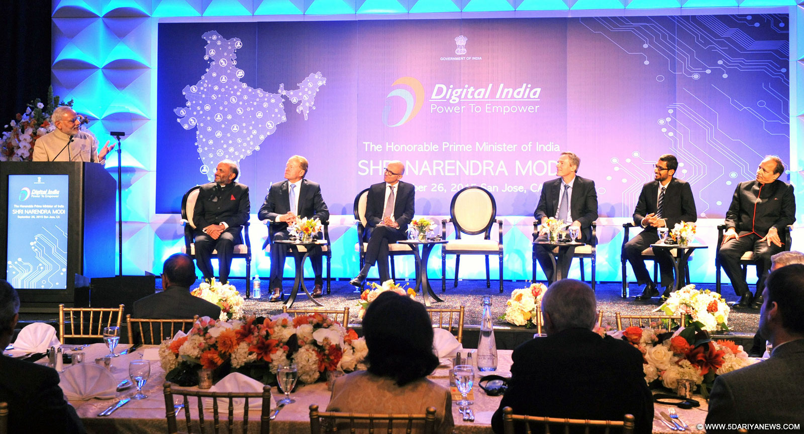 The Prime Minister, Shri Narendra Modi with Shri Satya Nadella, Shri Sundar Pichai and others, at the stage for Digital India Dinner, in San Jose, California on September 26, 2015.