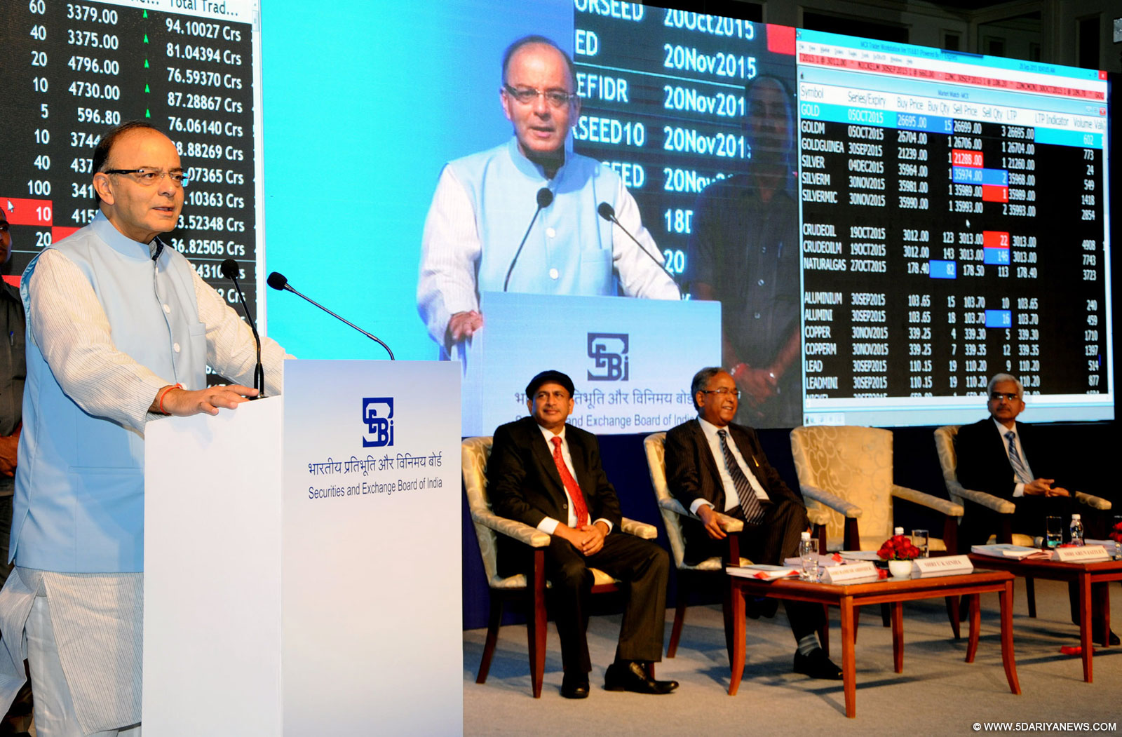 The Union Minister for Finance, Corporate Affairs and Information & Broadcasting, Shri Arun Jaitley addressing at a function to mark the merger of Forward Markets Commission with Securities & Exchange Board of India (SEBI), in Mumbai on September 28, 2015. The Secretary, Department of Economic Affairs, Ministry of Finance, Shri Shaktikanta Das and other dignitaries are also seen.
