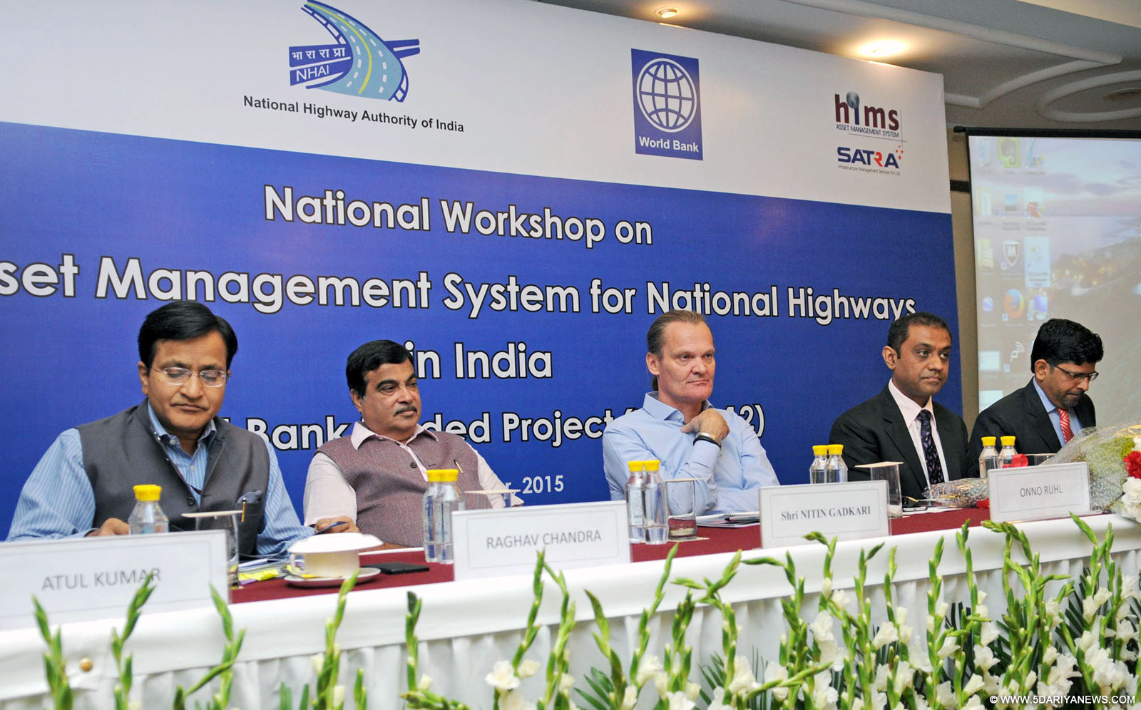 The Union Minister for Road Transport & Highways and Shipping, Shri Nitin Gadkari at the inauguration of the National Workshop on Road Asset Management for National Highways under World Bank funded Project (WBTA-12 Package), in New Delhi on October 01, 2015.