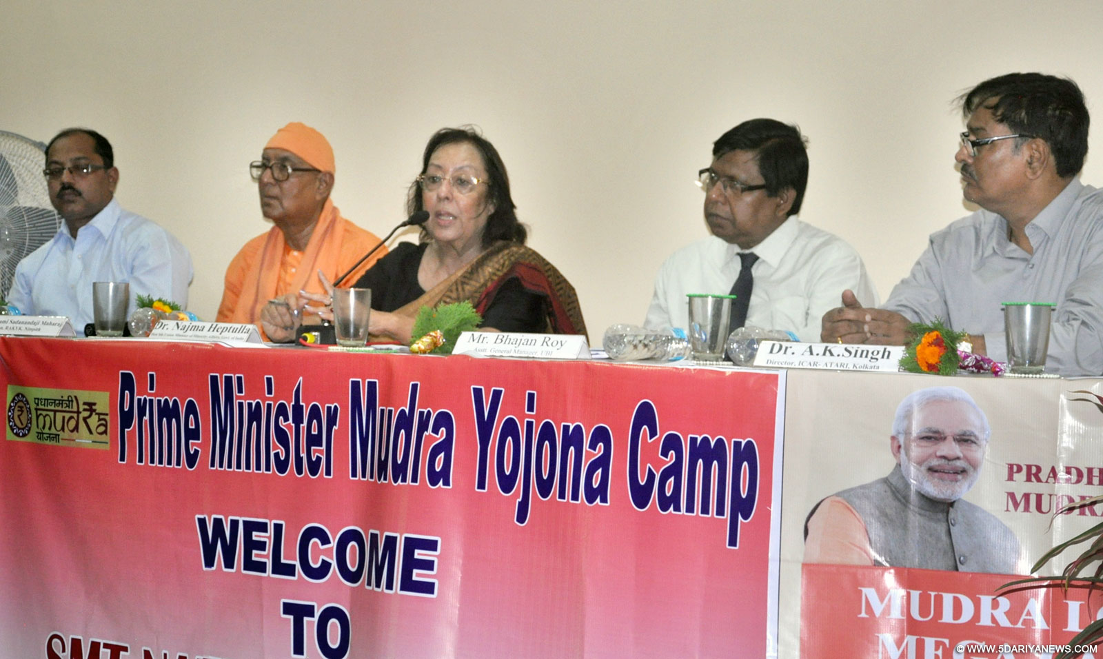 केन्द्र सरकार समग्र विकास की ओर बढ़ रही है: नजमा हेपतुल्ला