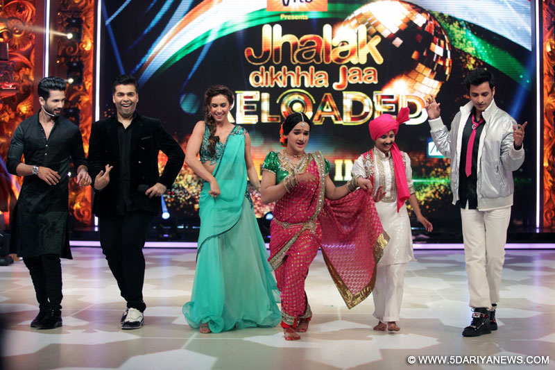 Faisal Khan with the judges