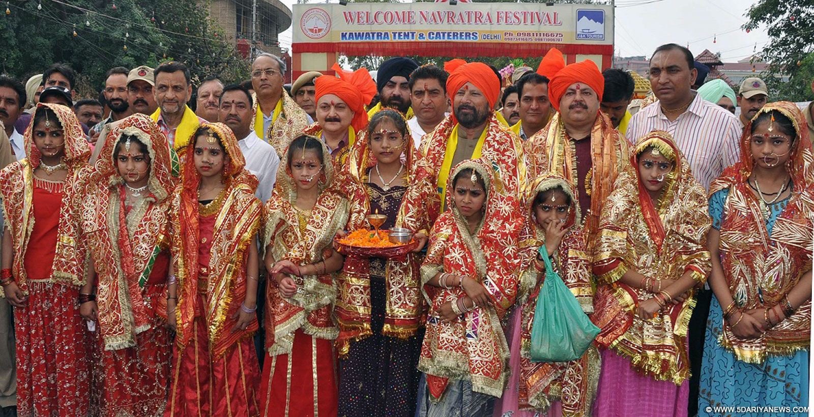 Choudhary Lal Singh inaugurates Navratra Festival