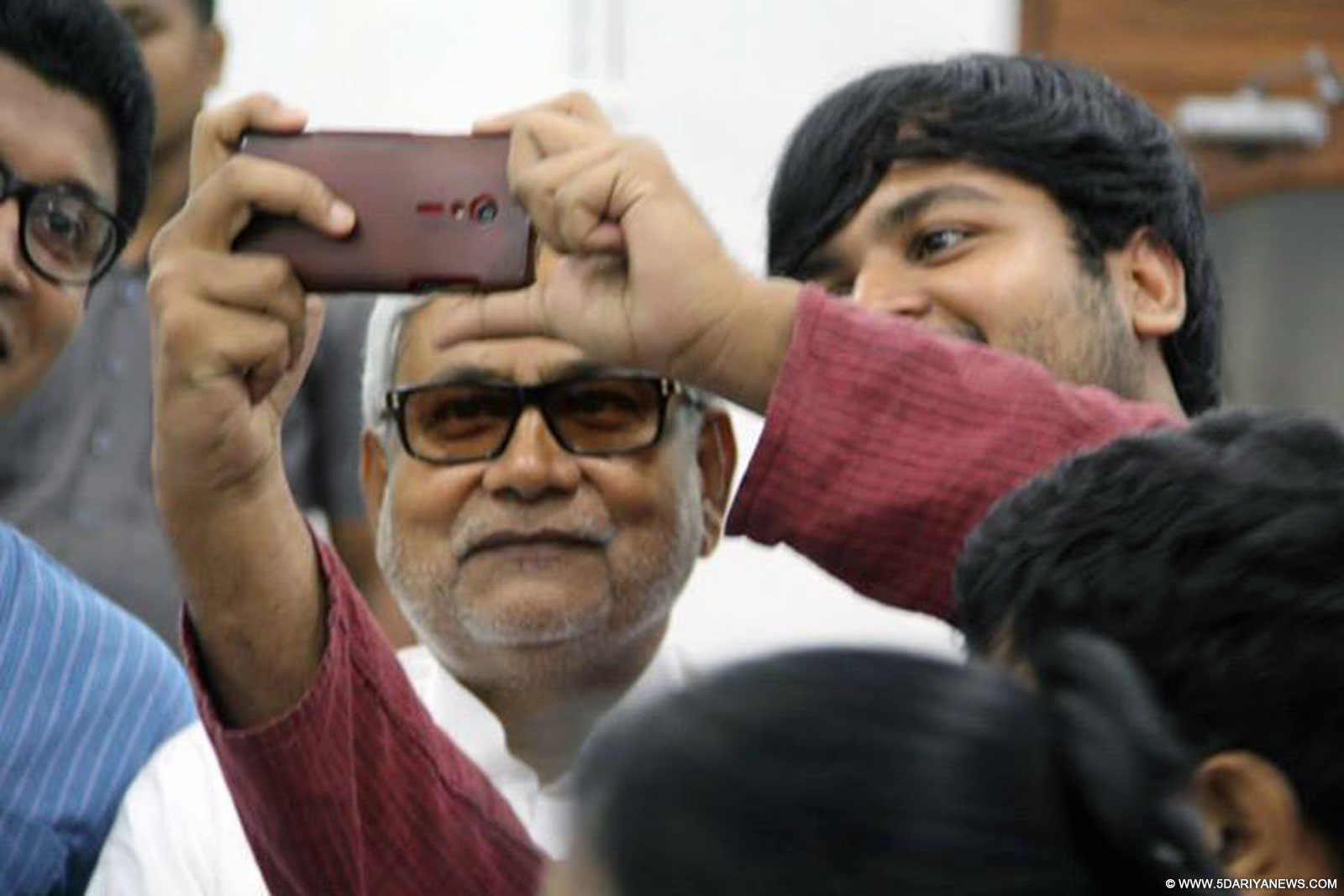 The new E-Nitish emerges as campaign hots up for Bihar Election