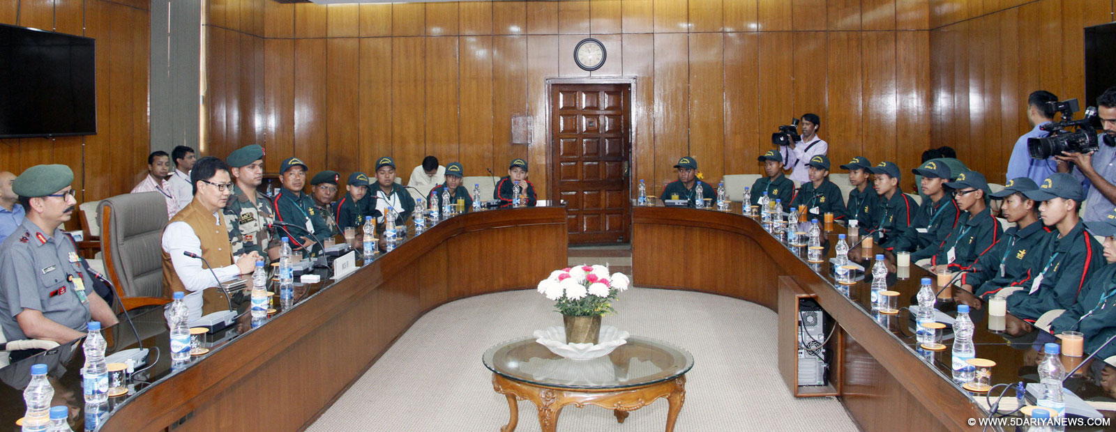 The Minister of State for Home Affairs, Shri Kiren Rijiju interacting with a group of school children from Manipur, who are on a National Integration Tour, organised by the Assam Rifles, in New Delhi on October 13, 2015.