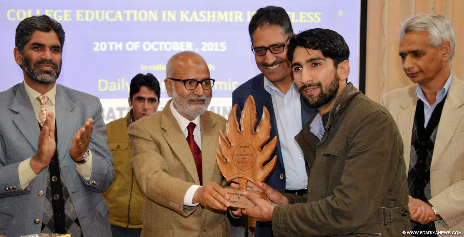 Education should not become a casualty of politics: Naeem Akhtar