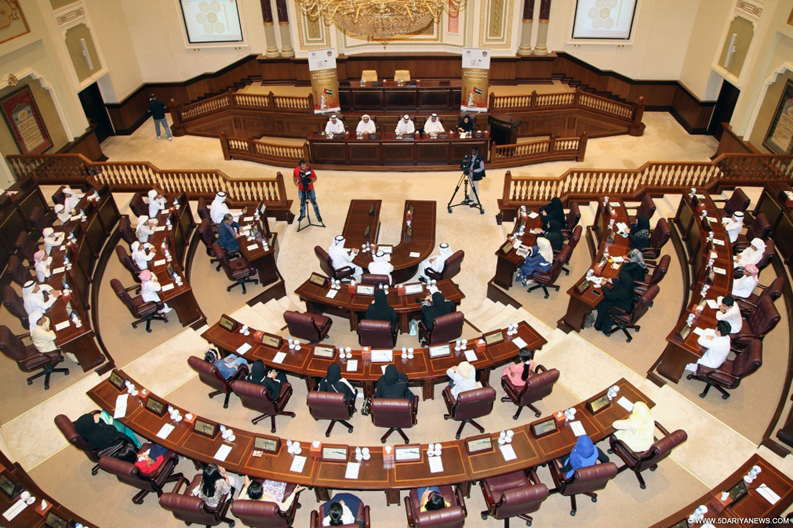 Sharjah Children Council hold first session of 14th edition