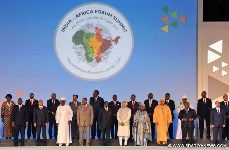 The Prime Minister, Shri Narendra Modi and the Leaders of African nations in the Family Photograph, at the inaugural ceremony of the 3rd India Africa Forum Summit 2015, in New Delhi on October 29, 2015.