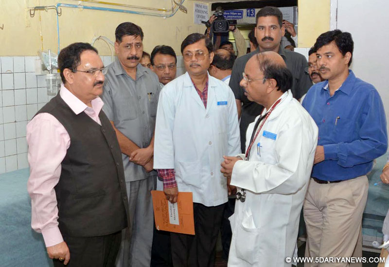 The Union Minister for Health & Family Welfare, Shri J.P. Nadda visited to Dr. Ram Manohar Lohia Hospital to review the preparedness regarding H1N1 influenza, in New Delhi on November 03, 2015.