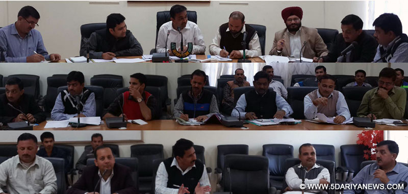 DC reviews functioning of Revenue Department