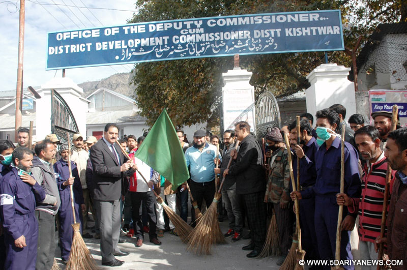 DDC flags off week long cleanliness drive