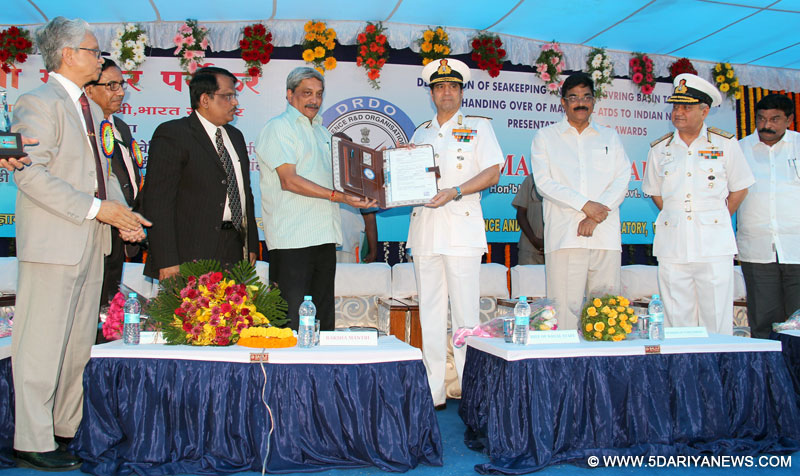 The Union Minister for Defence, Shri Manohar Parrikar handed over the documents of Maareech-Advanced Torpedo Defence System developed by the DRDO to the Chief of Naval Staff, Admiral R.K. Dhowan, at Visakhapatnam on November 14, 2015. 