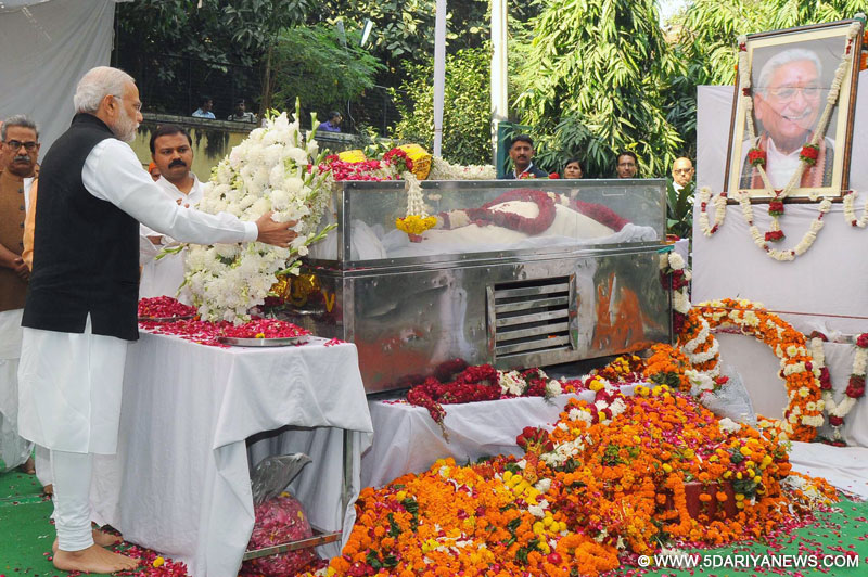 Ashok Singhal cremated, VHP demands grand Ram temple