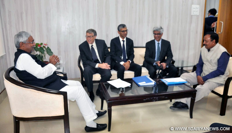 Co-Chair and Trustee of Bill and Melinda Gates Foundation (BMGF) Bill Gates calls on Bihar Chief Minister Nitish Kumar in Patna on Dec. 5, 2015.