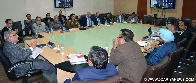 Chief Secretary discusses Mobility Plan for Jammu