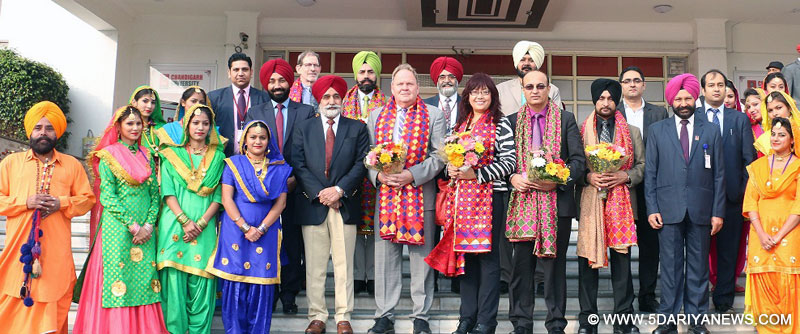 Thompson Rivers University joins hands with Chandigarh University