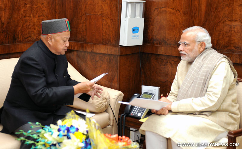 The Chief Minister of Himachal Pradesh, Shri Virbhadra Singh calling on the Prime Minister, Shri Narendra Modi, in New Delhi on December 10, 2015. 